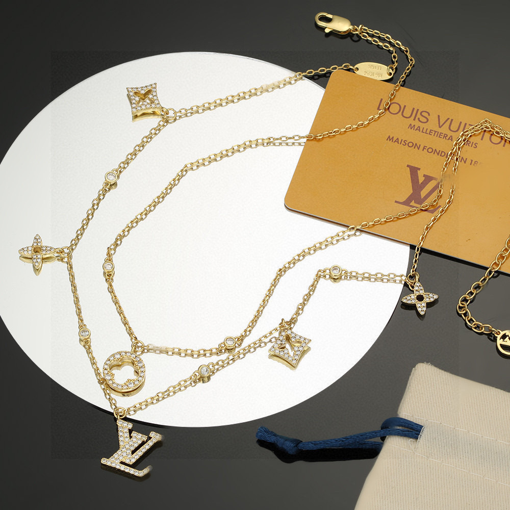 ルイヴィトン ロゴレター ダブルレイヤー マルチチャーム スター ネックレス 詳細画像 1