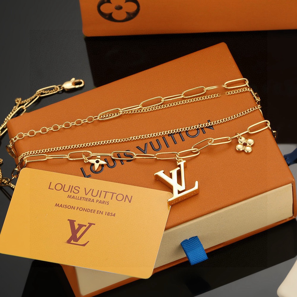 ルイヴィトン クローバー LV Twig スター ネックレス 詳細画像 2