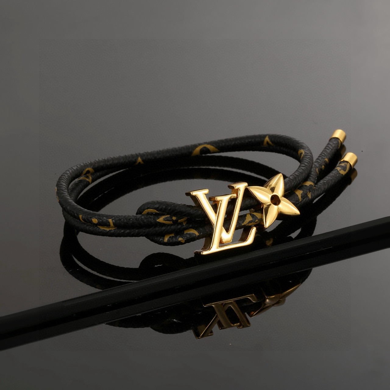 ルイヴィトン LV Circle リバーシブル ブレスレット ロゴレター レザー ゴールド ブラックモノグラム 画像 6