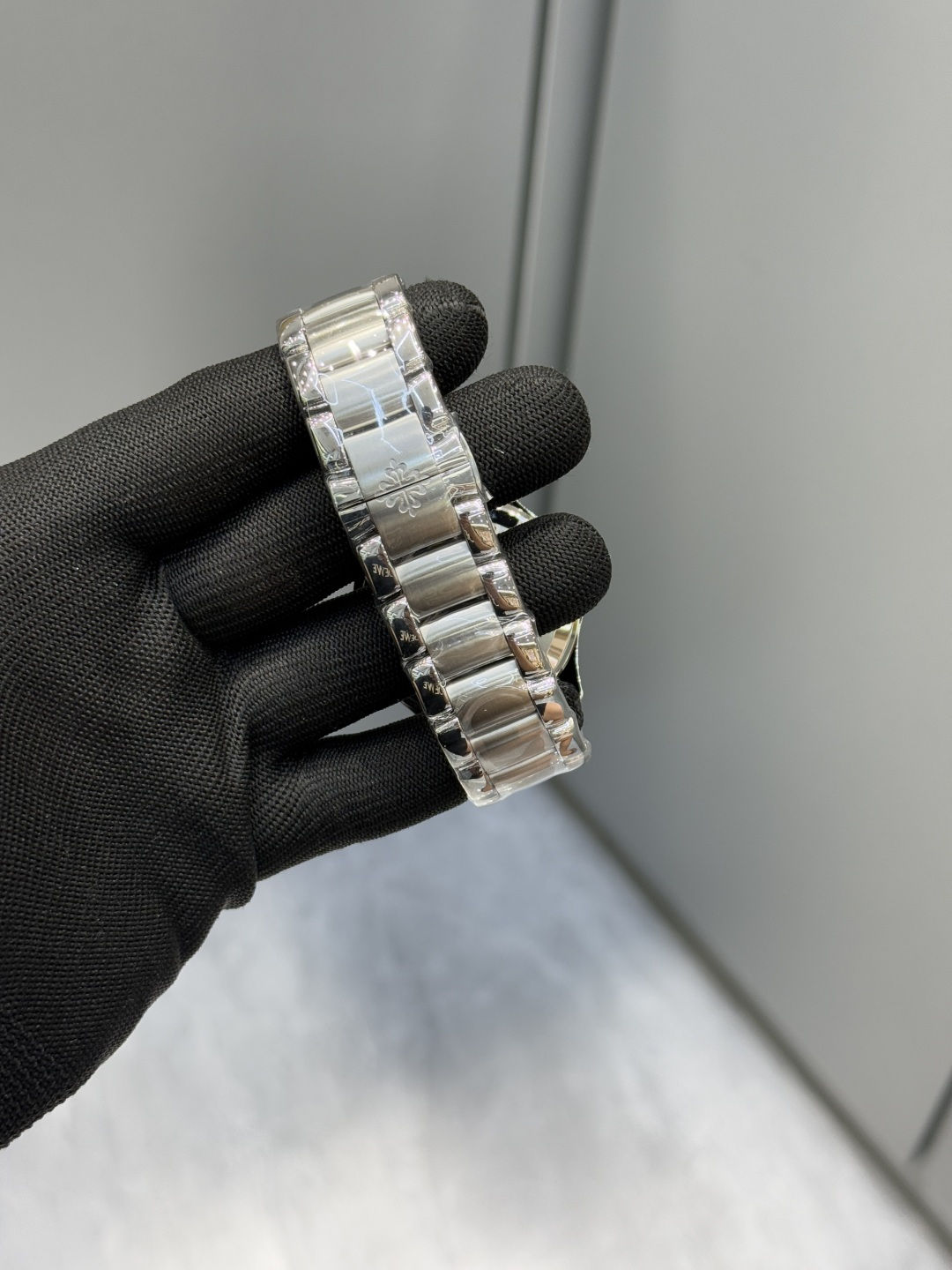 パテック フィリップ アクアノート ルーチェ クロノグラフ レインボー ウォッチ 7968/300R-001 バリエーションB 画像 7