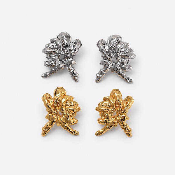 ロエベ ロゴレター ピアス フラワー ノット セット