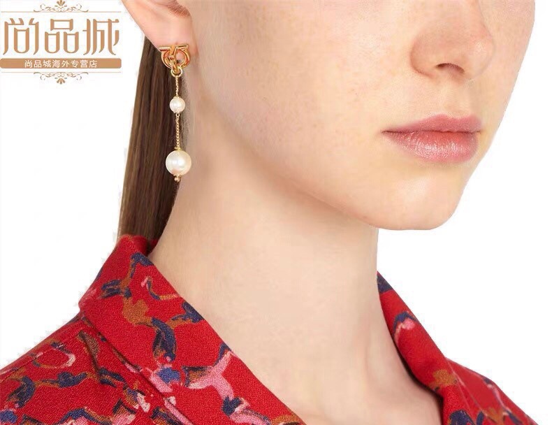 フェラガモ ピアス ゴールド パール フープ ドロップ 詳細画像 3