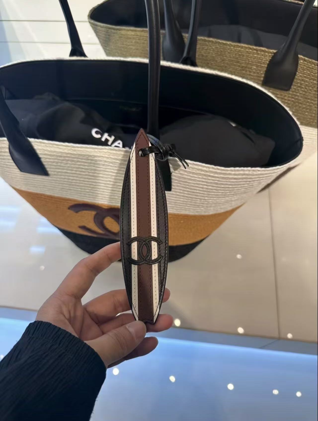シャネル サーフボード マルチカラー バッグチャーム キーホルダー 画像 7