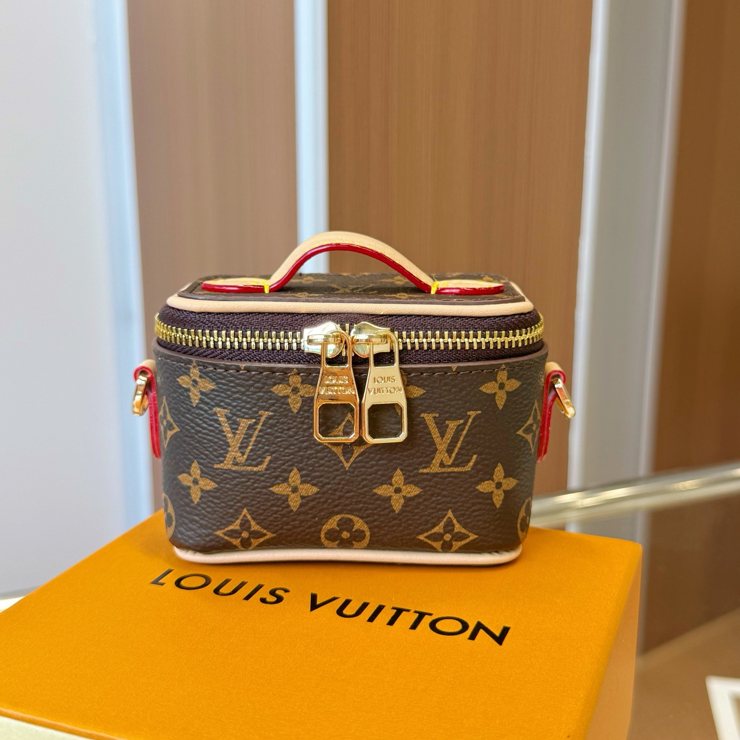 ルイヴィトン Micro Vanity Case デューン ベージュ ブラウン モノグラム M03812 画像 5