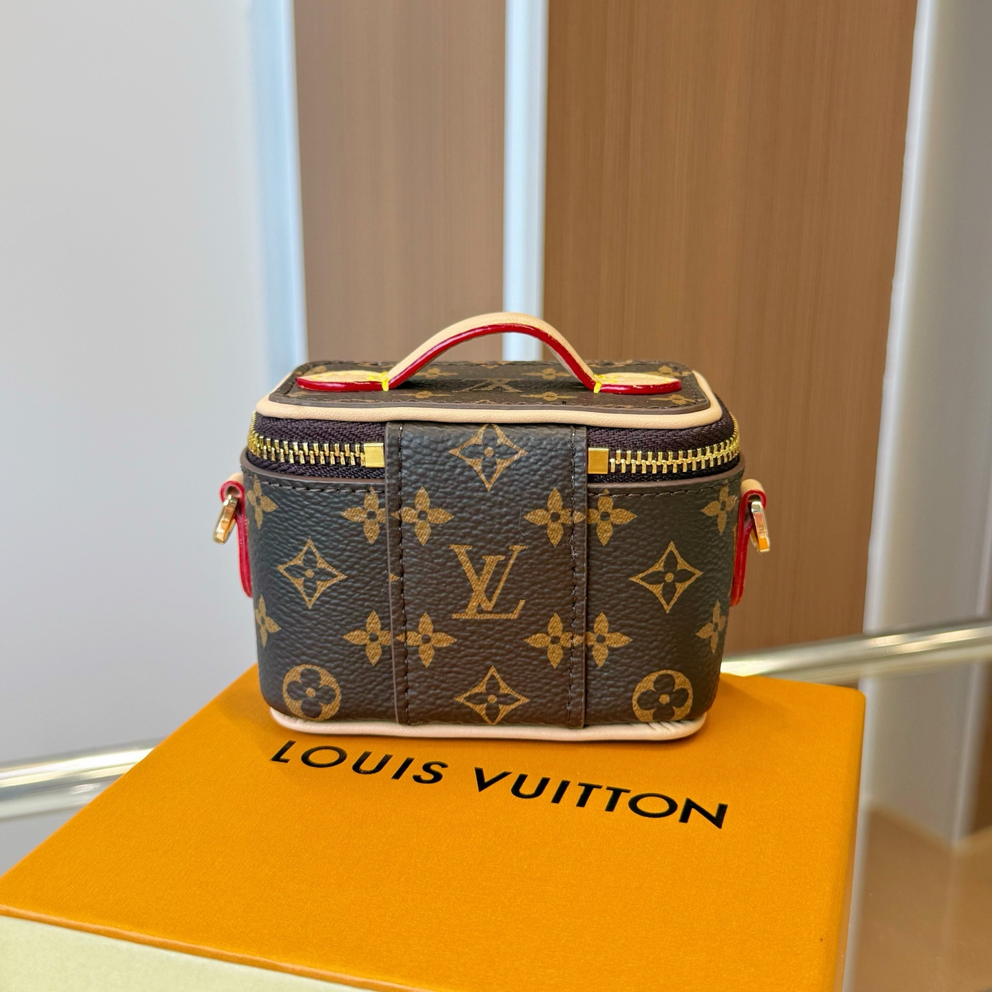 ルイヴィトン Micro Vanity Case デューン ベージュ ブラウン モノグラム M03812 画像 6