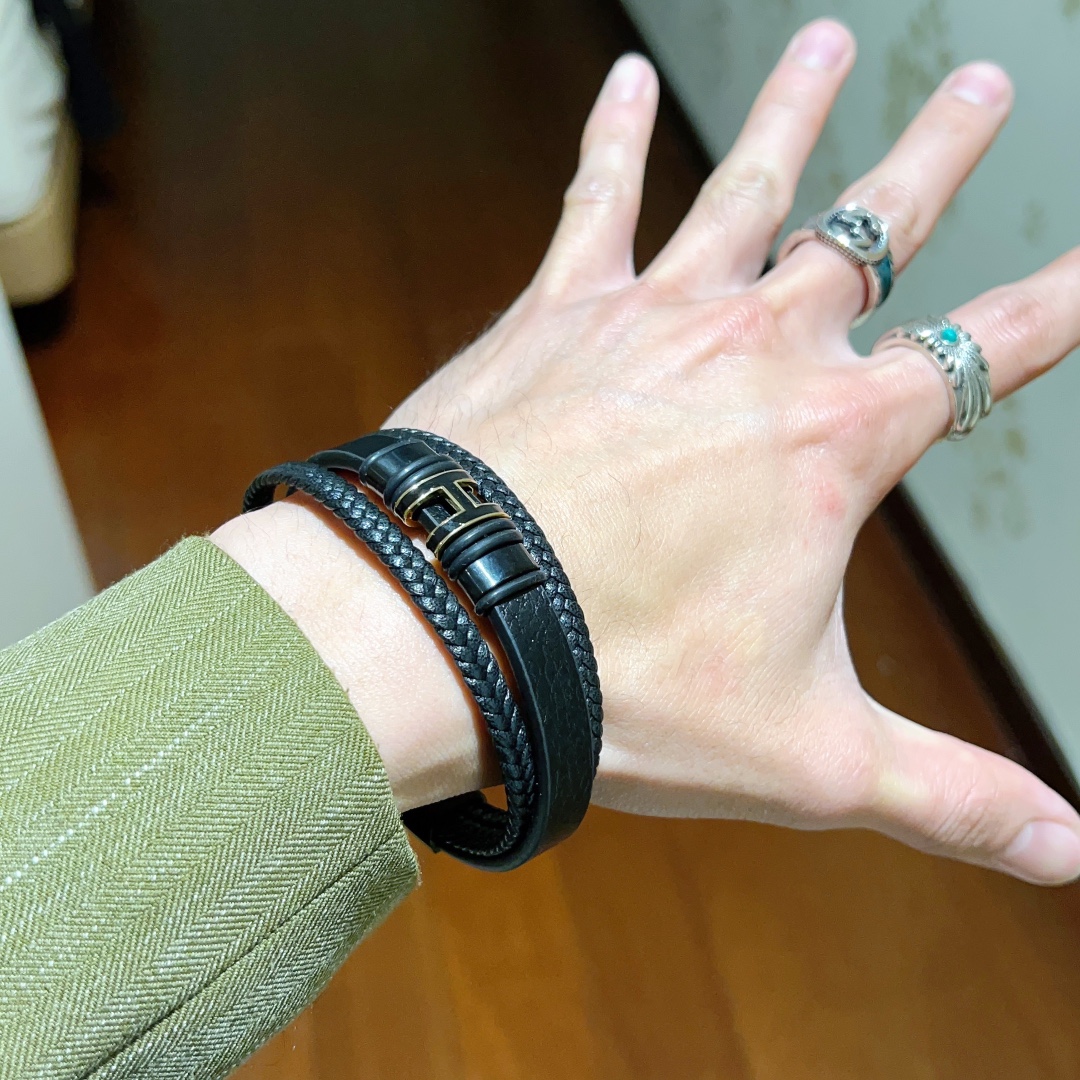 エルメス スター レザー コード ブレスレット イエローゴールド 画像 9