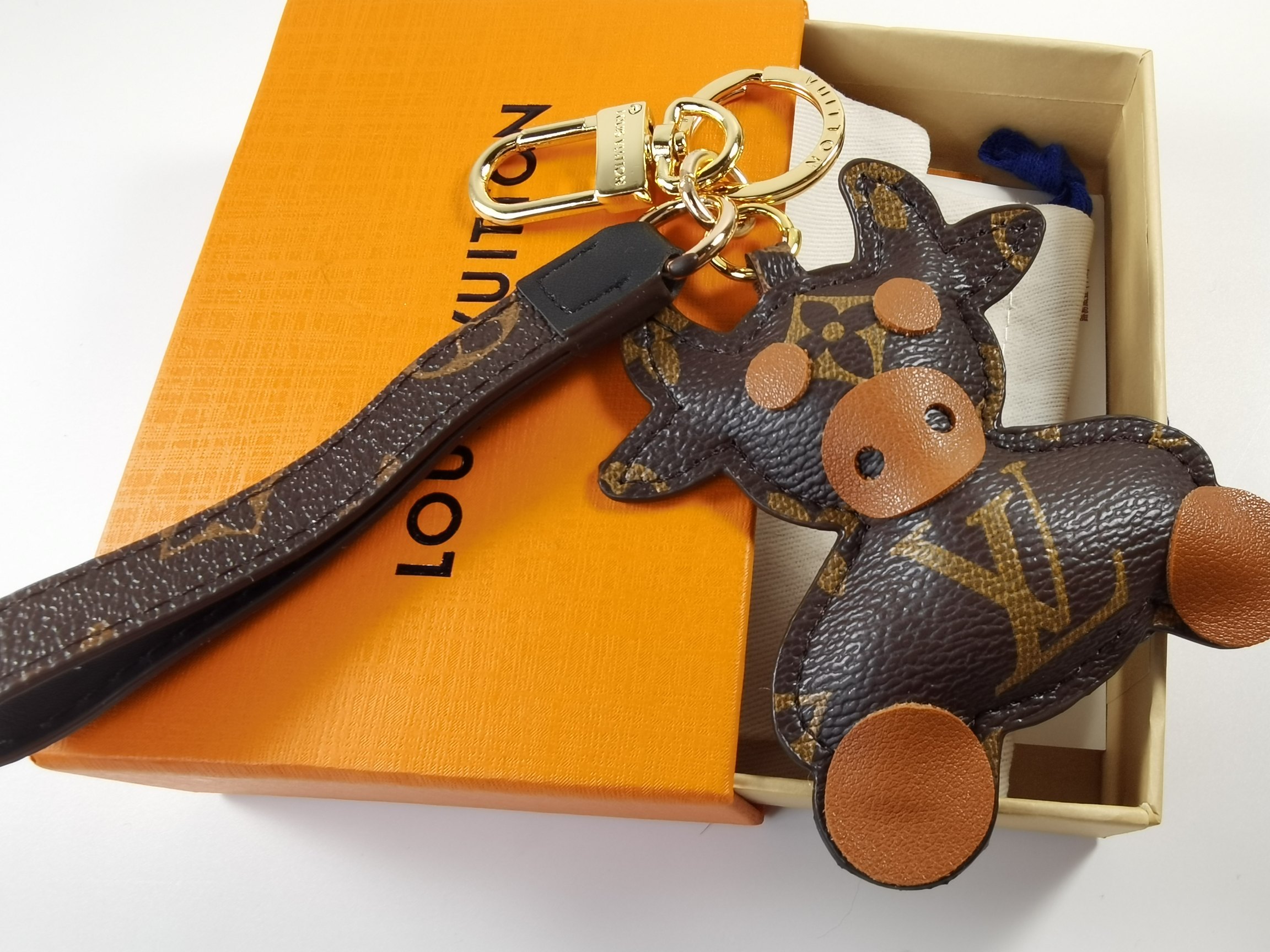 ルイヴィトン キー ロゴ レター バッグチャーム キーホルダー イエローゴールド 詳細画像 3