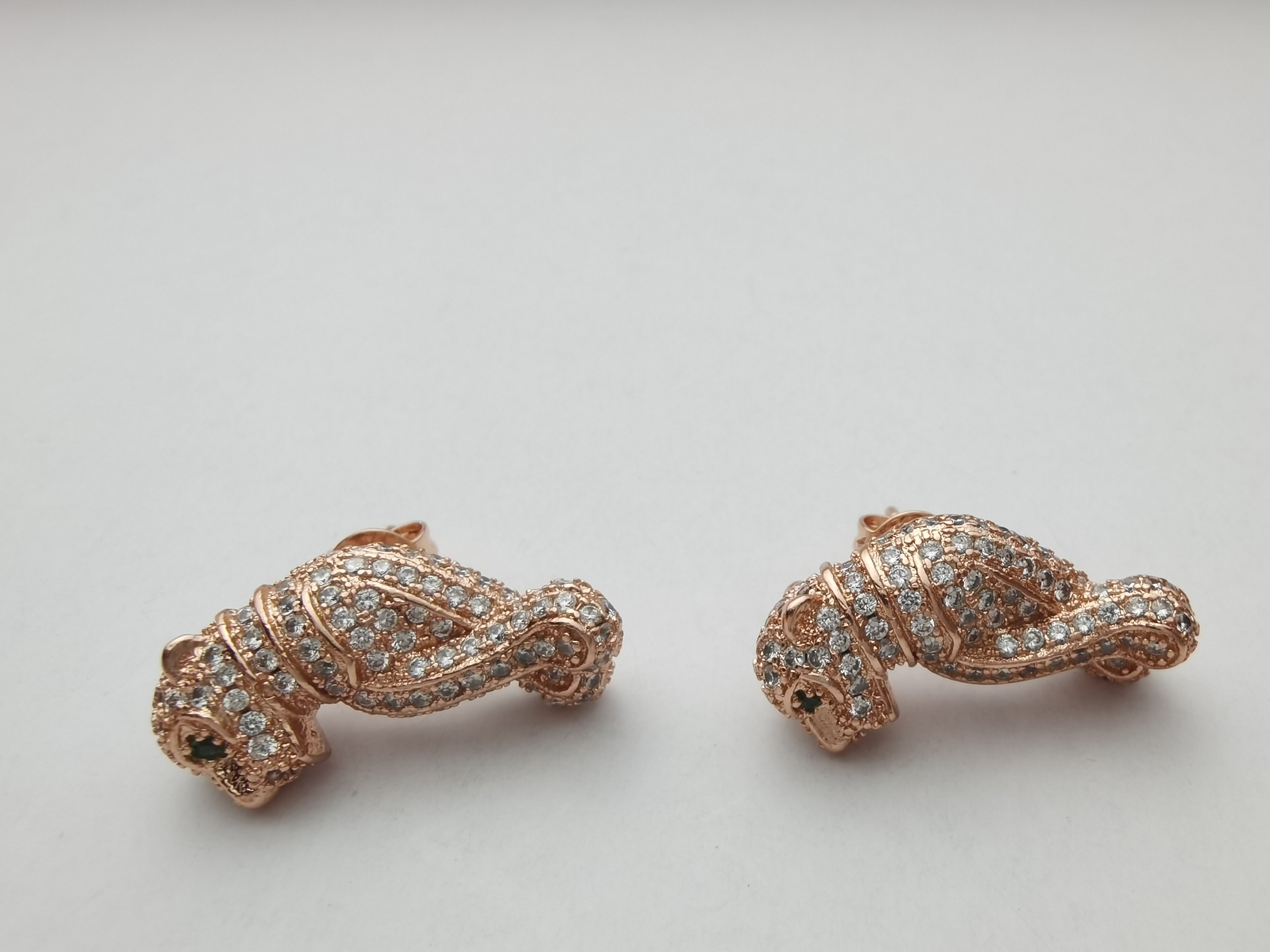 カルティエ パンテール パンサー ピアス パンサー バー ドロップ 画像 7