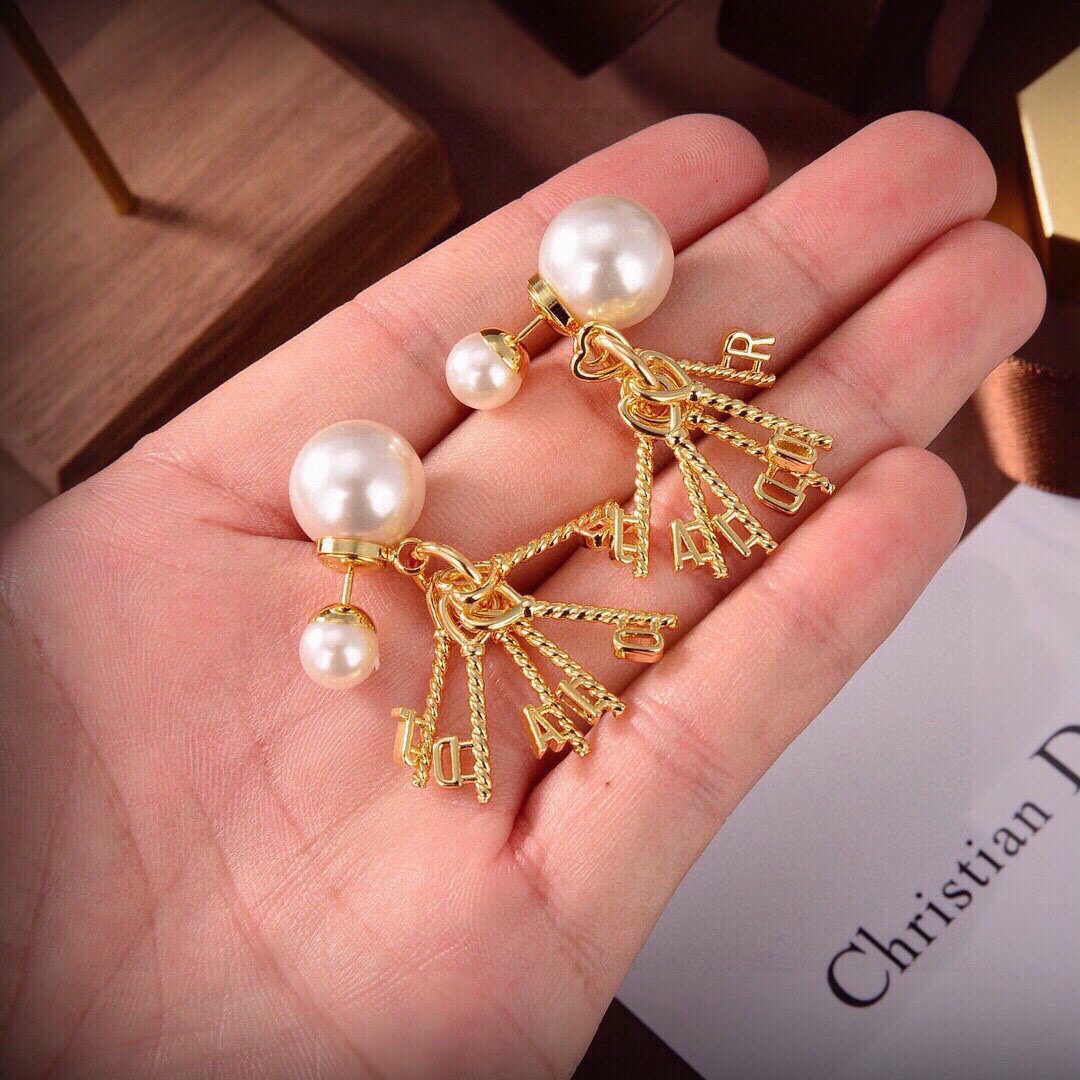 ディオール キー ピアス レッド パール キー タッセル 画像 5
