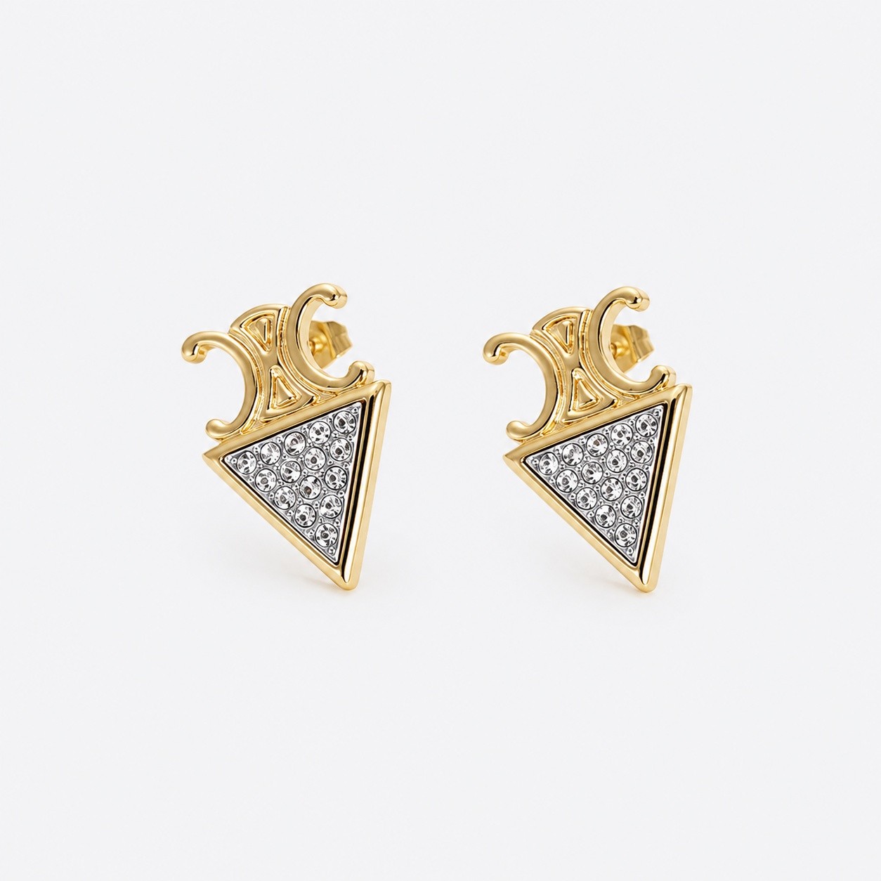 セリーヌ トリオンフ ピアス イエローゴールド