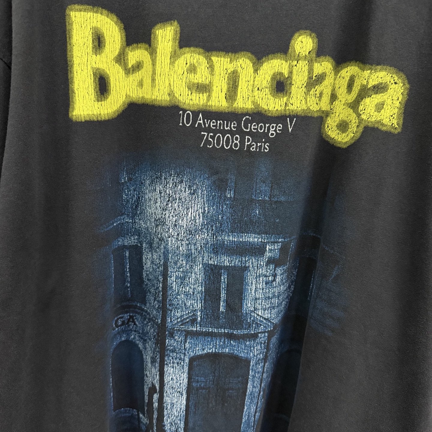 バレンシアガ ナイトビュー Avenue George V Tシャツ ブラック 詳細画像 3