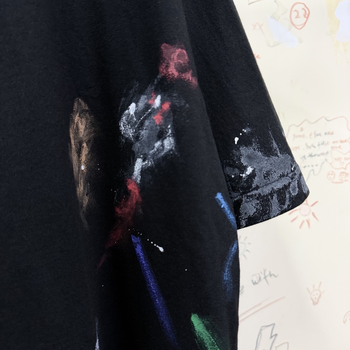 バレンシアガ ハンドペイント グラフィティTシャツ ブラック 画像 5