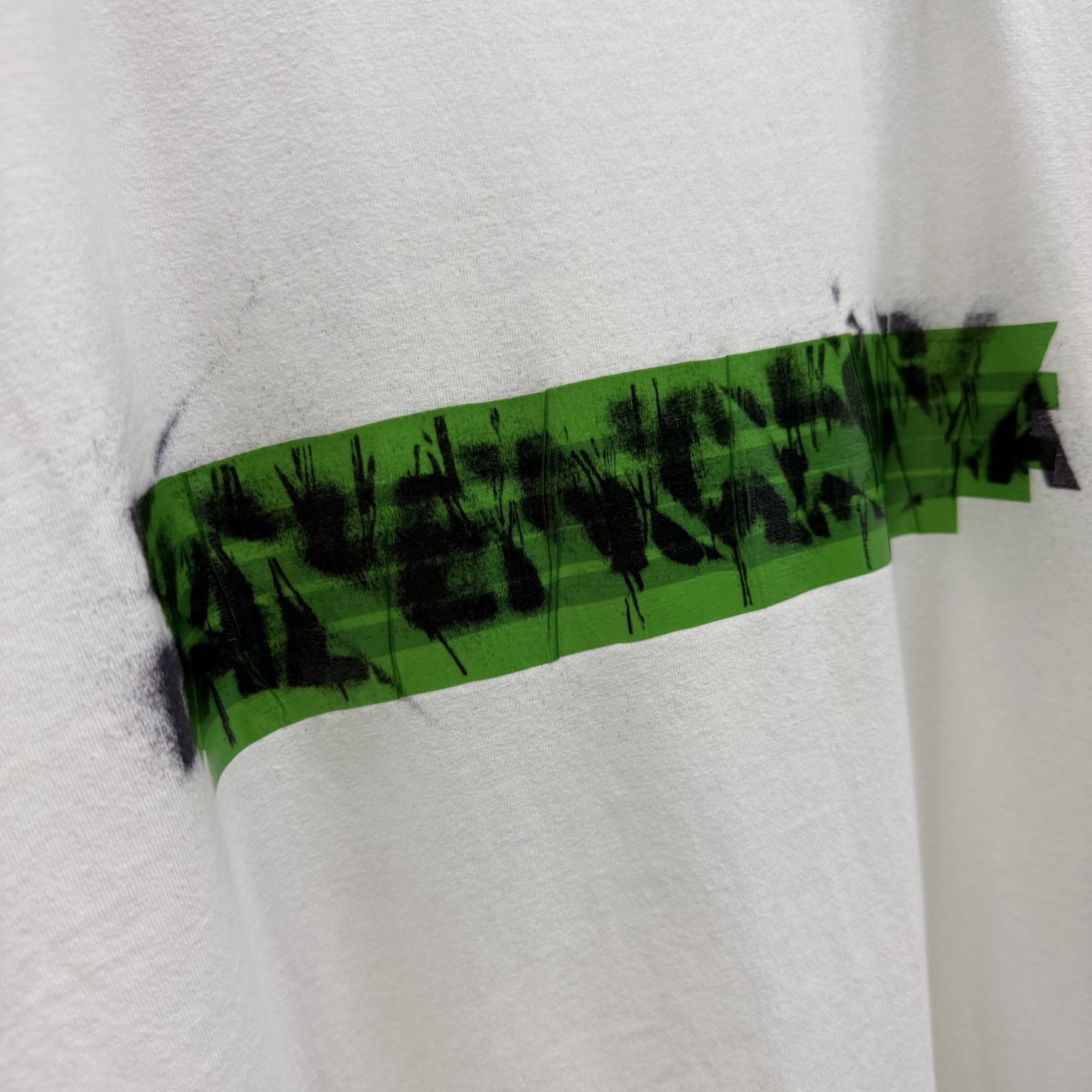 バレンシアガ レターテープ ロゴTシャツ ホワイト 詳細画像 3