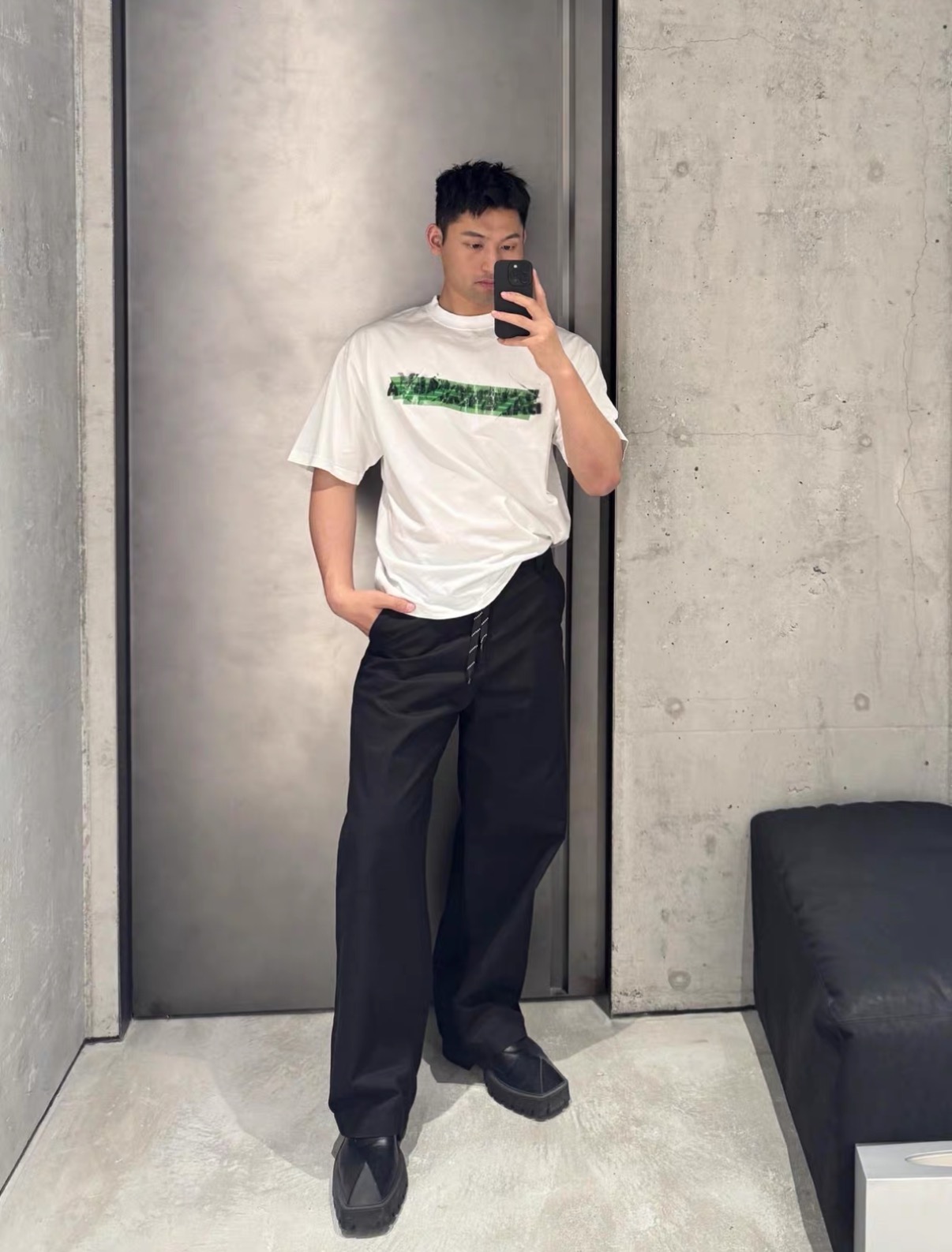 バレンシアガ レターテープ ロゴTシャツ ホワイト 画像 9