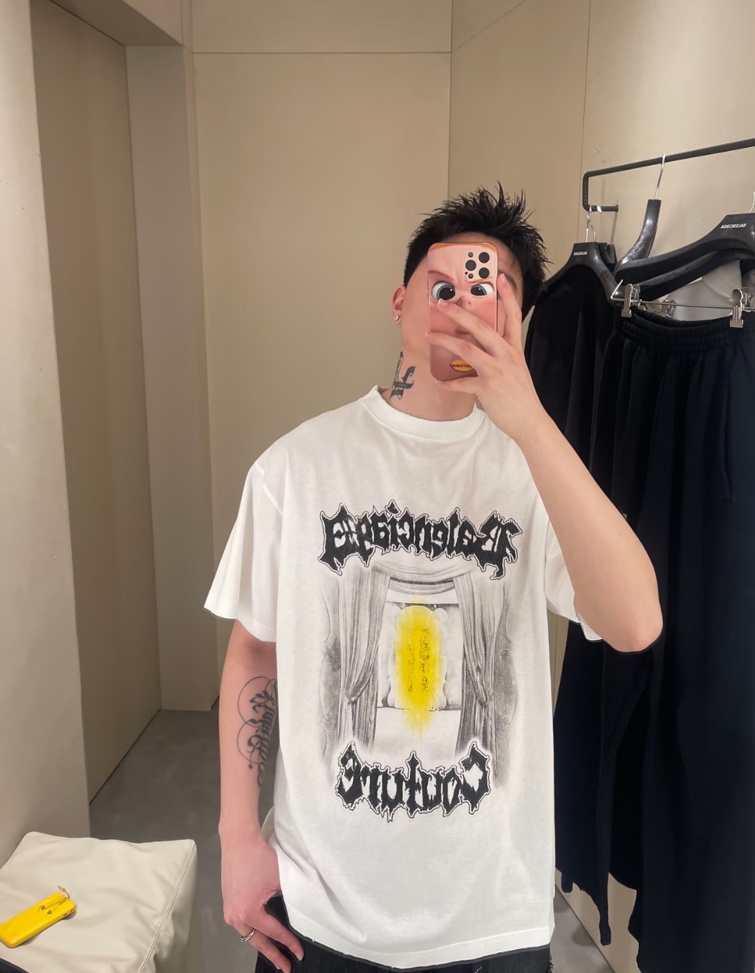 バレンシアガ ゴシックロック ロゴTシャツ ホワイト 画像 6