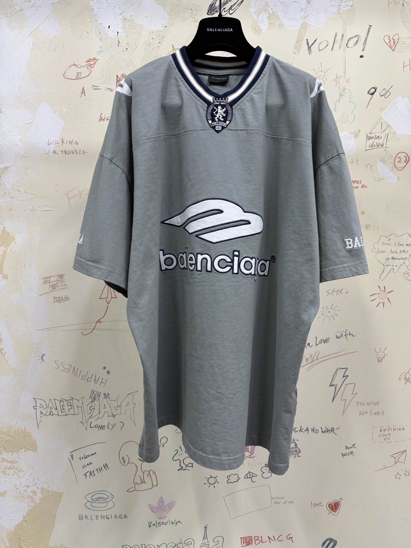 バレンシアガ 3B Football スポーツTシャツ グレー 詳細画像 1