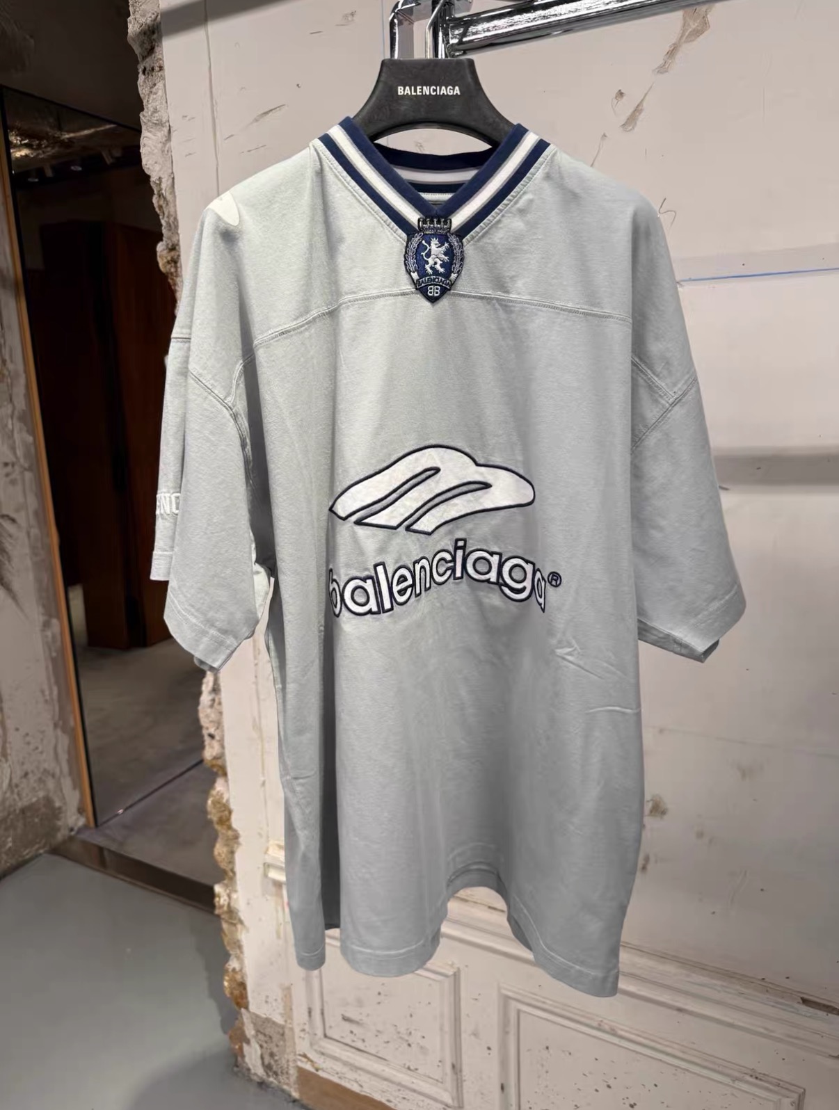 バレンシアガ 3B Football スポーツTシャツ グレー 画像 8