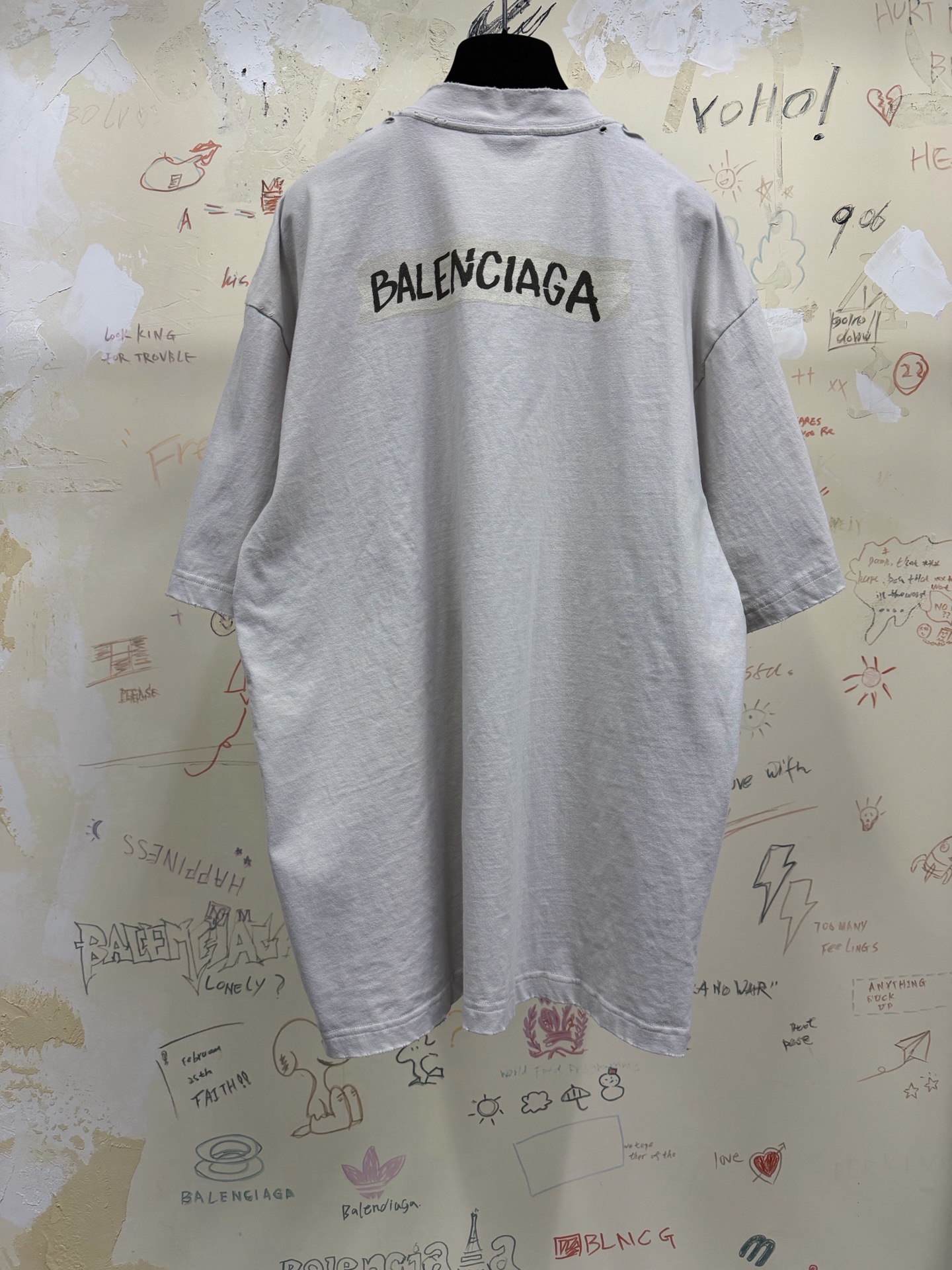 バレンシアガ マスキングテープ ロゴTシャツ グレー 画像 6