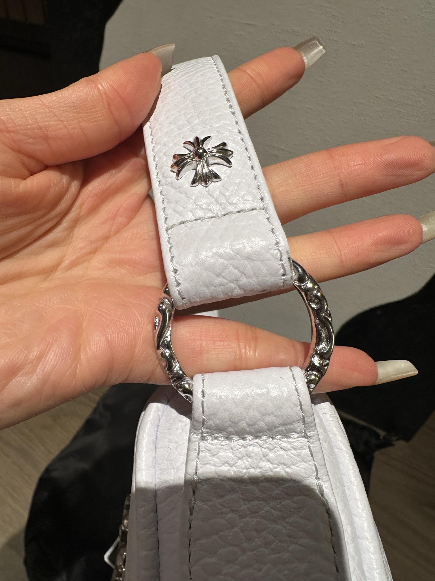 クロムハーツ ホワイト クロス Zip ショルダー バッグ 画像 6