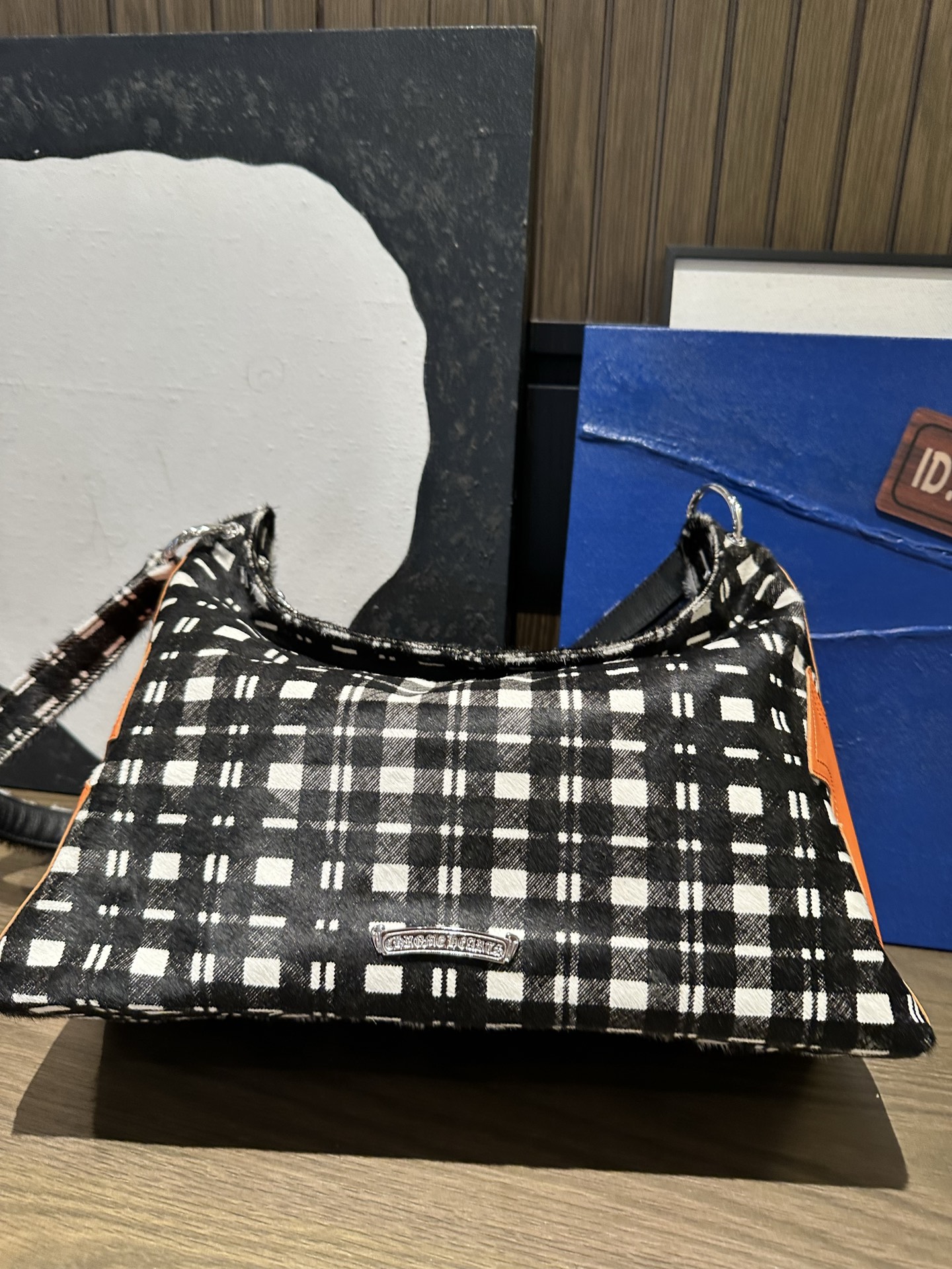クロムハーツ チェック クロスパッチ ショルダーバッグ 画像 5