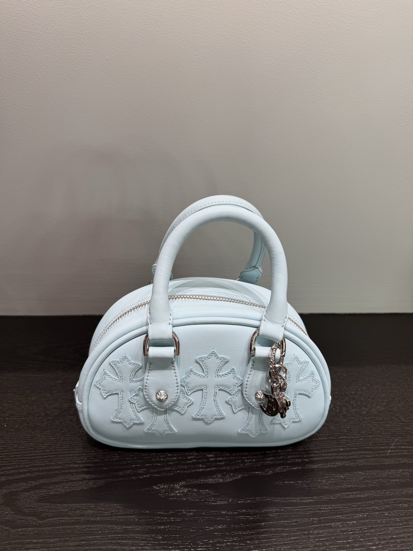 クロムハーツ ホワイト クロス Dome ミニ Handbag Side Zip 詳細画像 1