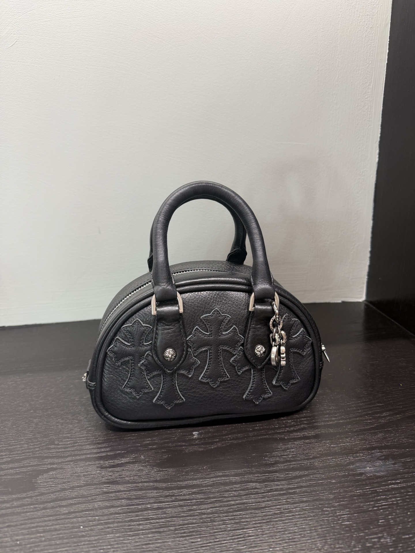 クロムハーツ ホワイト クロス Dome ミニ Handbag Side Zip 詳細画像 3