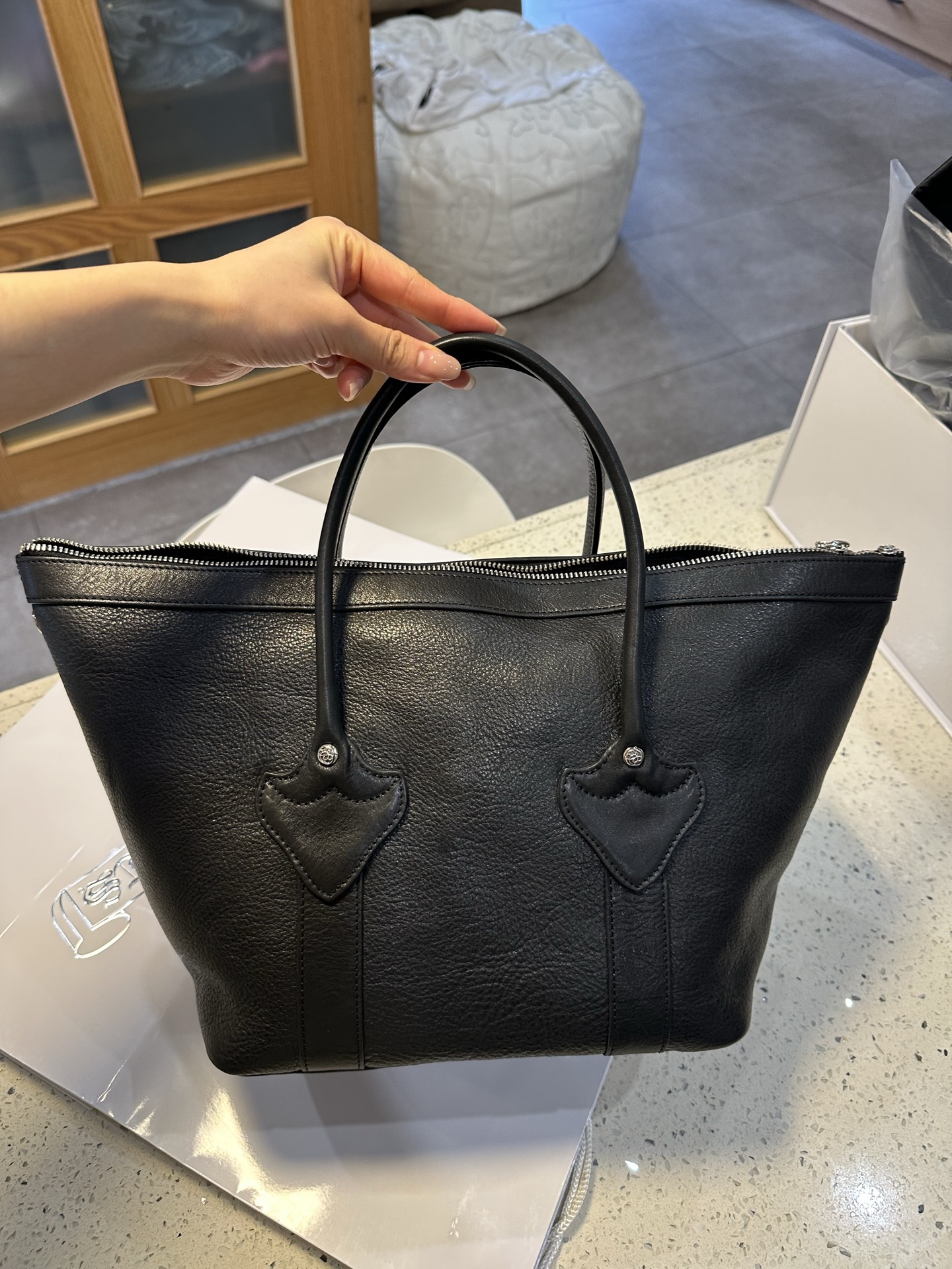 クロムハーツ ブラック レザー クロス トート バッグ トップハンドル 詳細画像 3