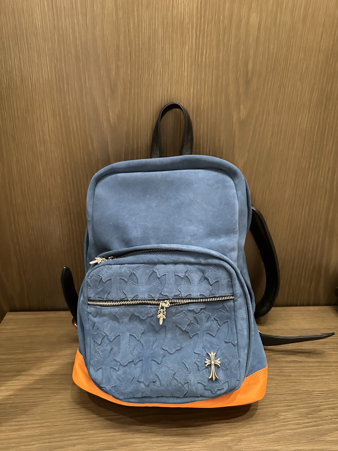 クロムハーツ グレー クロス バックパック 画像 4