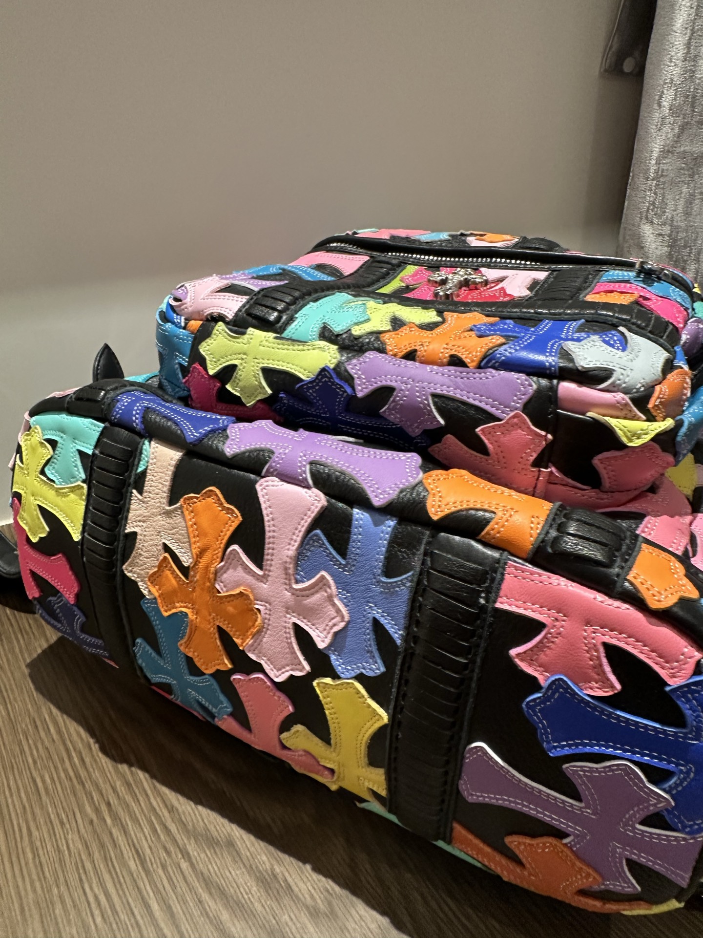 クロムハーツ マルチカラー クロス Patch Round バックパック 画像 8