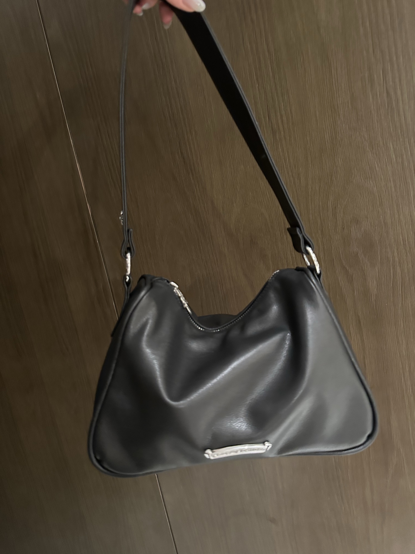 クロムハーツ ブラック レザー Small Hobo バッグ 詳細画像 1