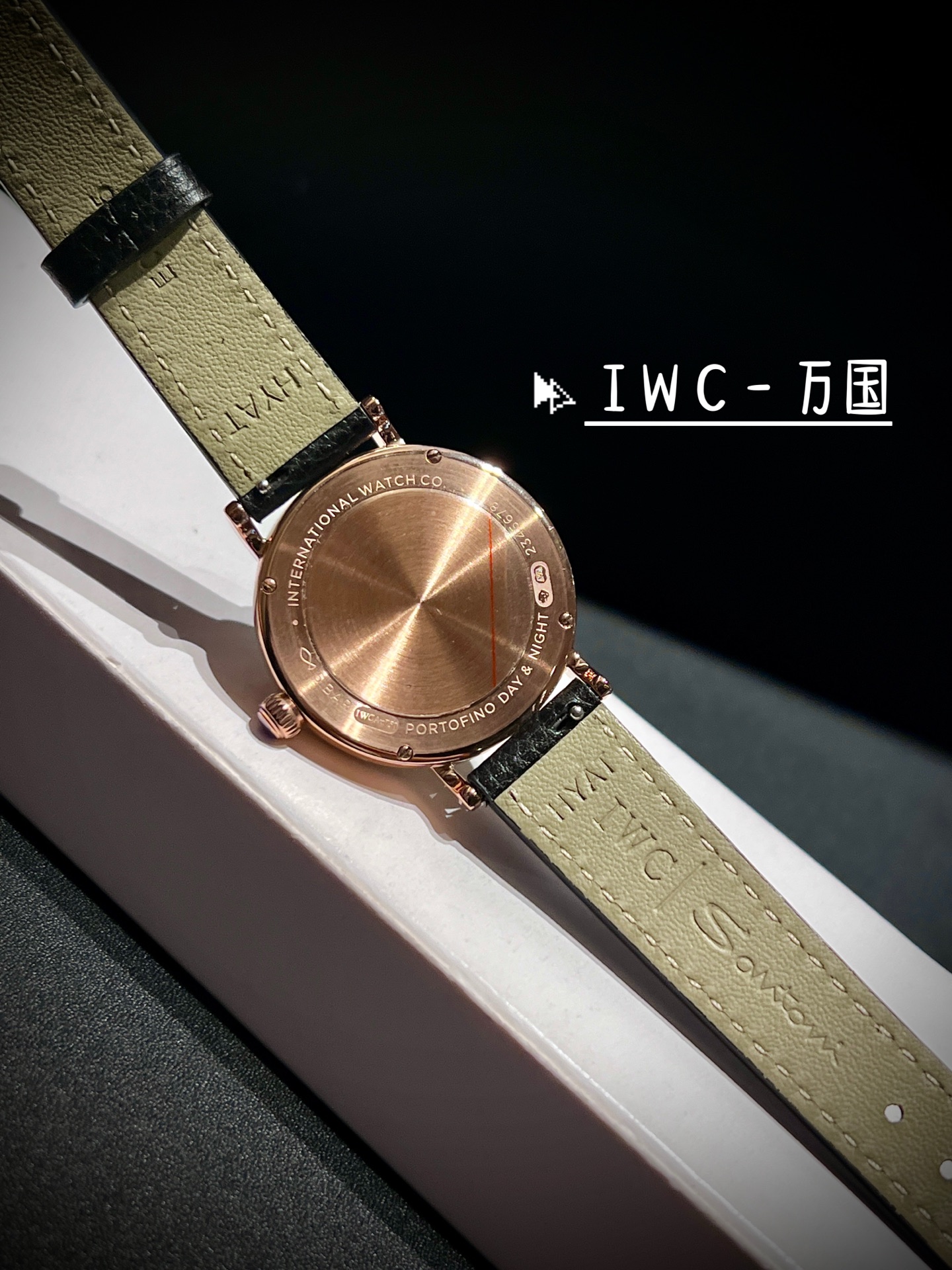 アイダブリューシー ポートフィノ ダイヤモンド ウォッチ グリーンレザー 34mm 画像 7