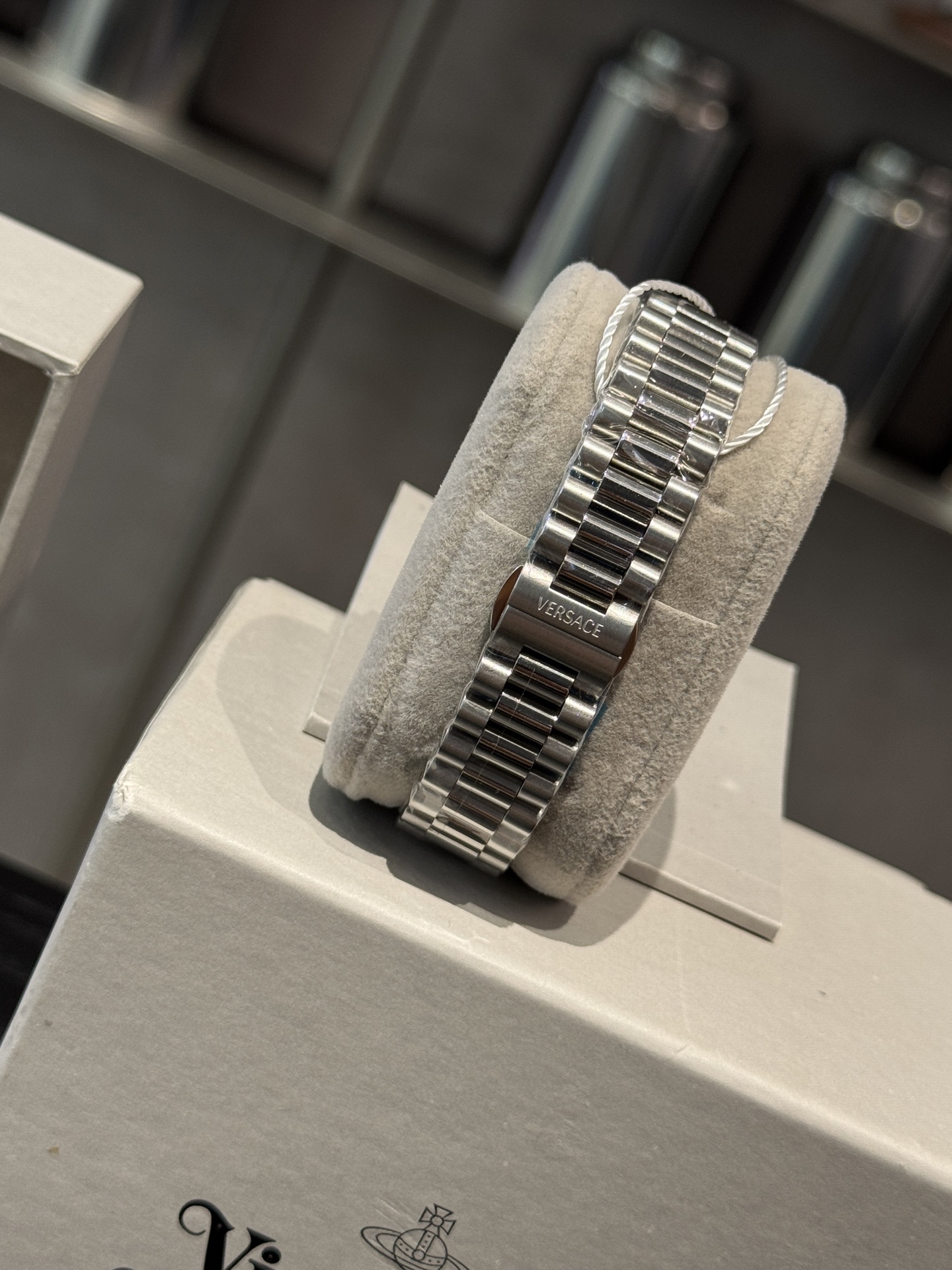 ヴェルサーチェ ミレニアム レディ ウォッチ ゴールド 32mm 画像 7