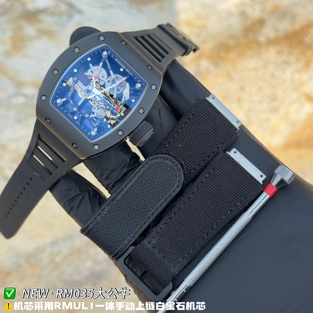 リシャール ミル RM035 カーボン カウプリント ウォッチ ブラック ストラップ 画像 4