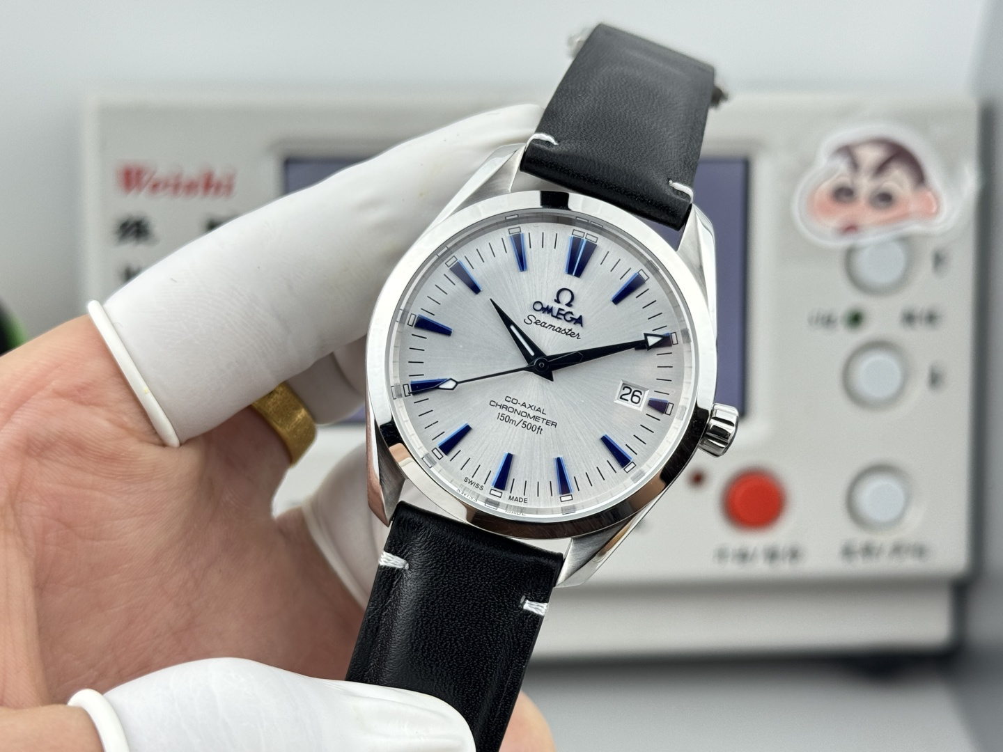 オメガ Seamaster Aqua Terra ウォッチ ホワイト Blue Hand 詳細画像 2