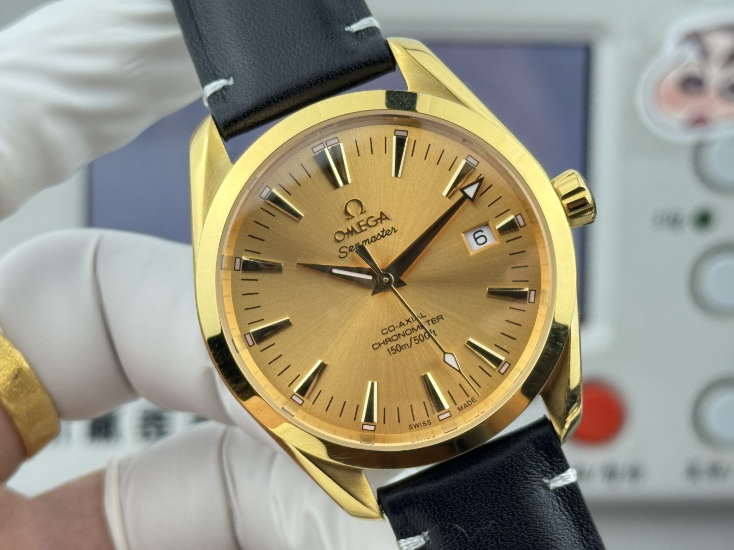 オメガ Seamaster Aqua Terra ウォッチ Champagne ダイヤル ゴールド ケース 詳細画像 3