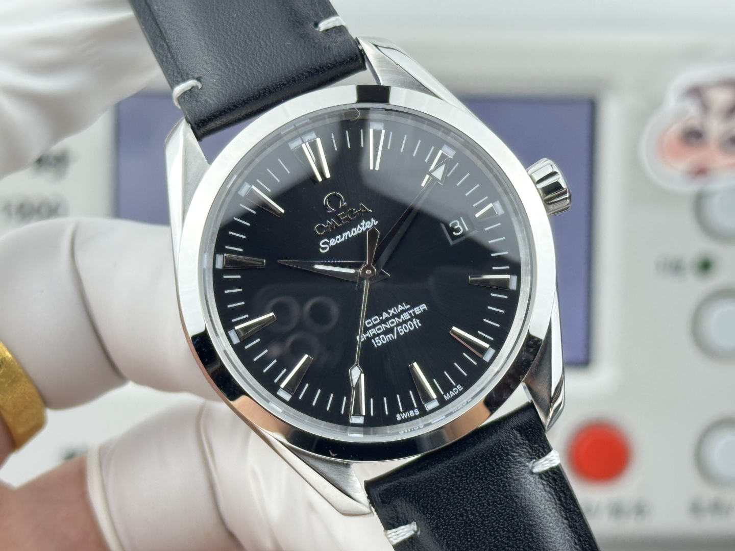 オメガ Seamaster Aqua Terra ウォッチ ブラック ダイヤル シルバー ケース 詳細画像 3