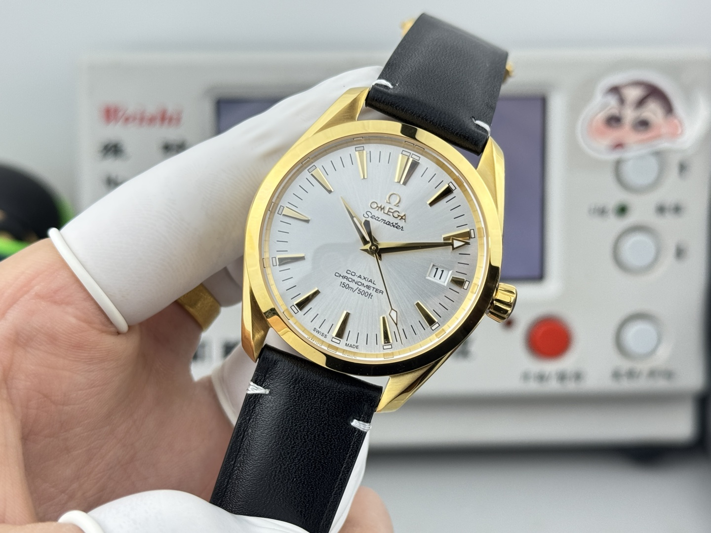オメガ Seamaster Aqua Terra ウォッチ ホワイト ゴールド ケース 詳細画像 2
