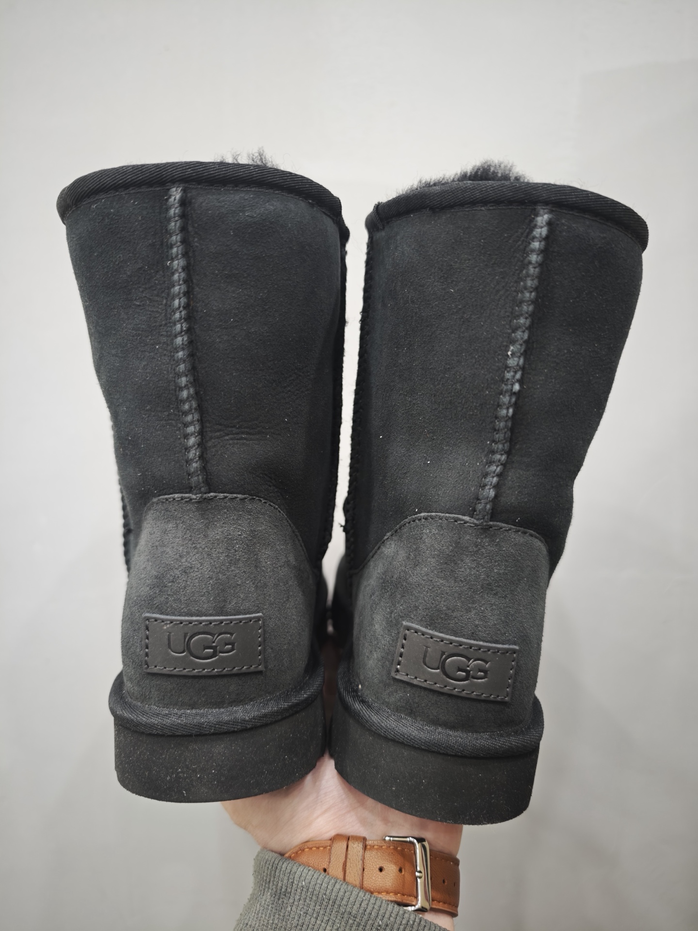 クロムハーツ x UGG Haircalf Mid Snow ブーツ ブラック 詳細画像 2