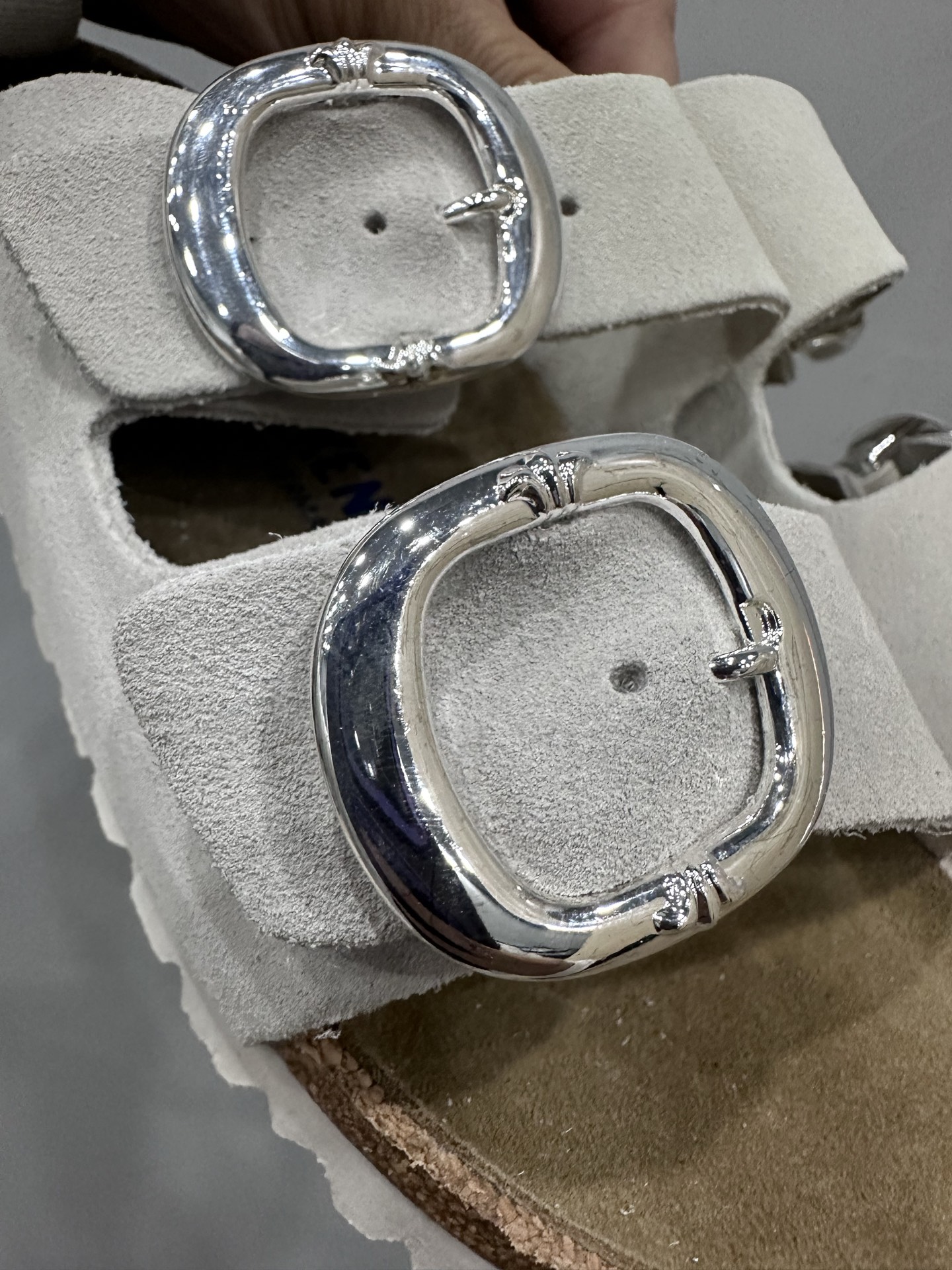 クロムハーツ x ビルケンシュトック スエード Two Strap サンダル グレー 画像 5