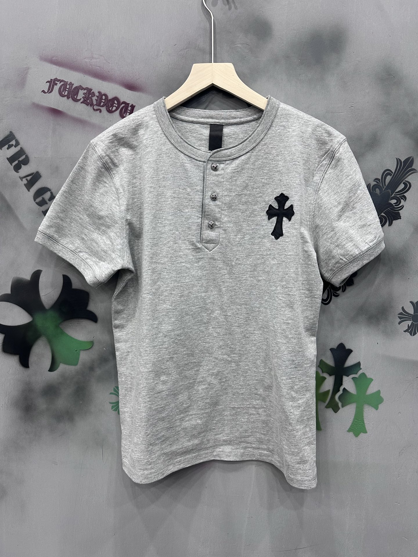 クロムハーツ Plaid レザーパッチ Tシャツ ブラック ホワイト グレー ブルー 画像 4