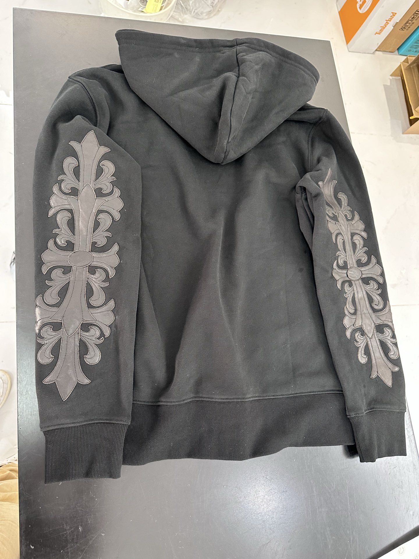 クロムハーツ Vine Leather Patchwork レザーパッチ フーディ ブラック 詳細画像 1