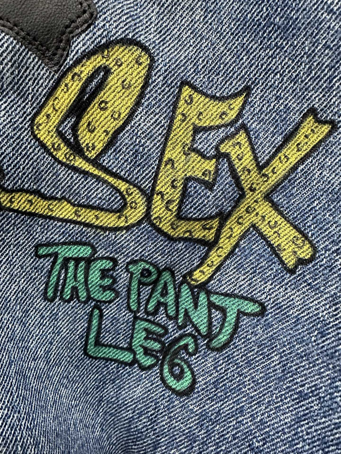 クロムハーツ x Levi's 501 ペイント パッチワーク ジーンズ ライトブルー 詳細画像 3