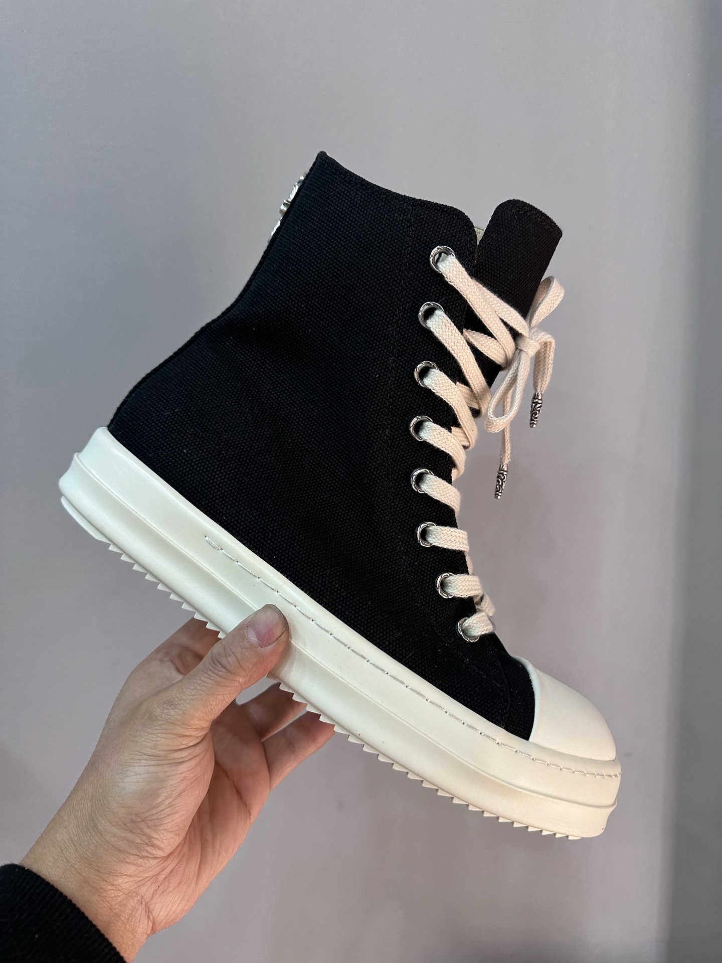 クロムハーツ x Rick Owens DRKSHDW ハイトップ スニーカー ブラック 詳細画像 1