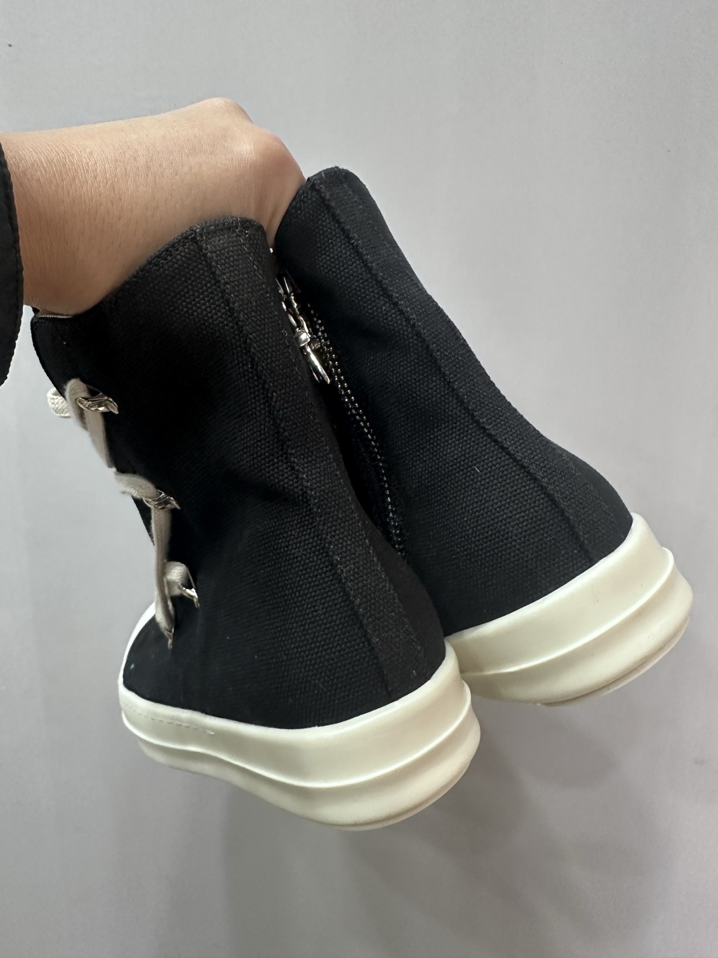 クロムハーツ x Rick Owens DRKSHDW Pentagram Mid スニーカー ブラック 画像 5