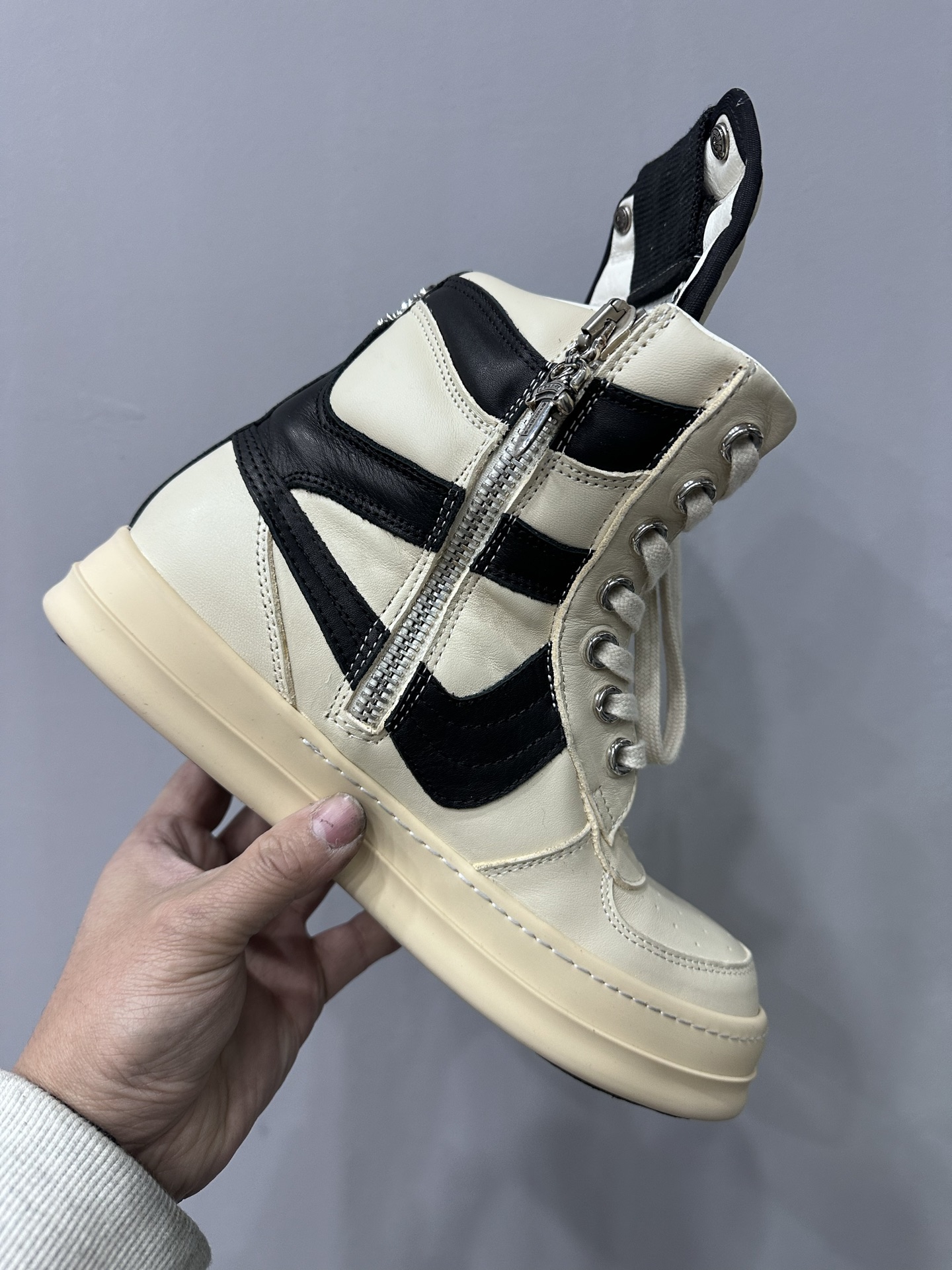 クロムハーツ x リック オウエンス クロス Geobasket High Top スニーカー ブラック 詳細画像 1