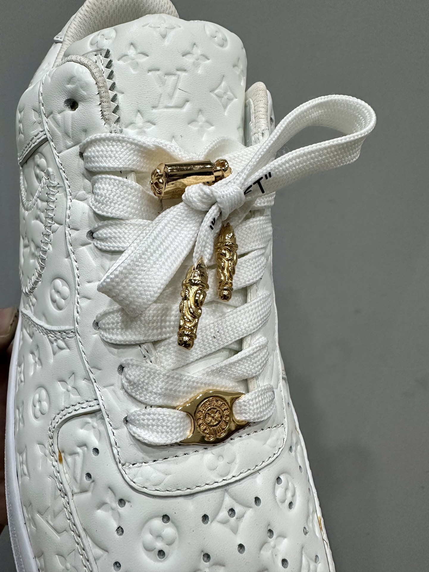 クロムハーツ x ナイキ ルイ ヴィトン Air Force 1 スニーカー 詳細画像 2