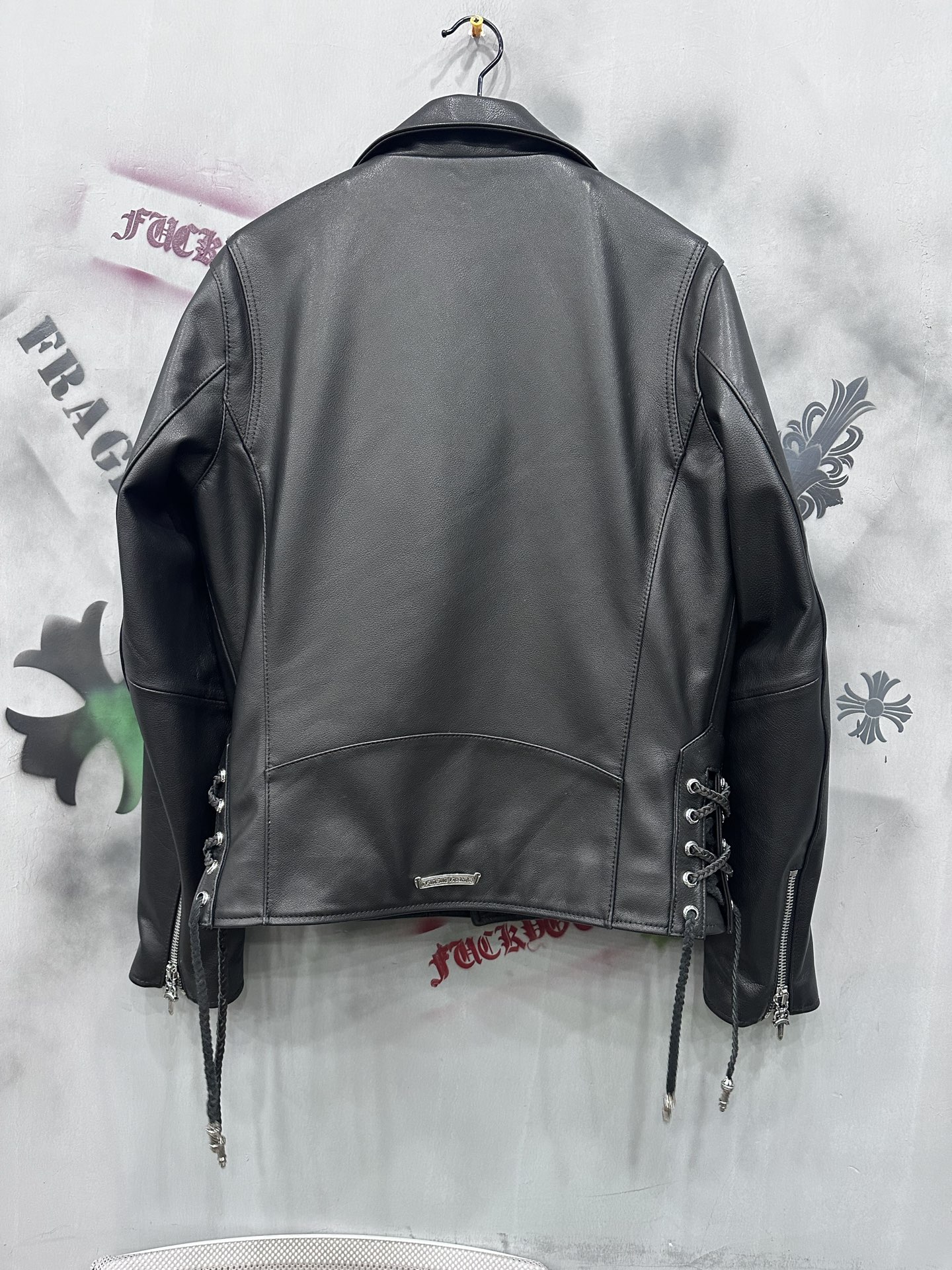 クロムハーツ x エルメス JJ Dean レザー モトジャケット レオパードライニング 画像 4