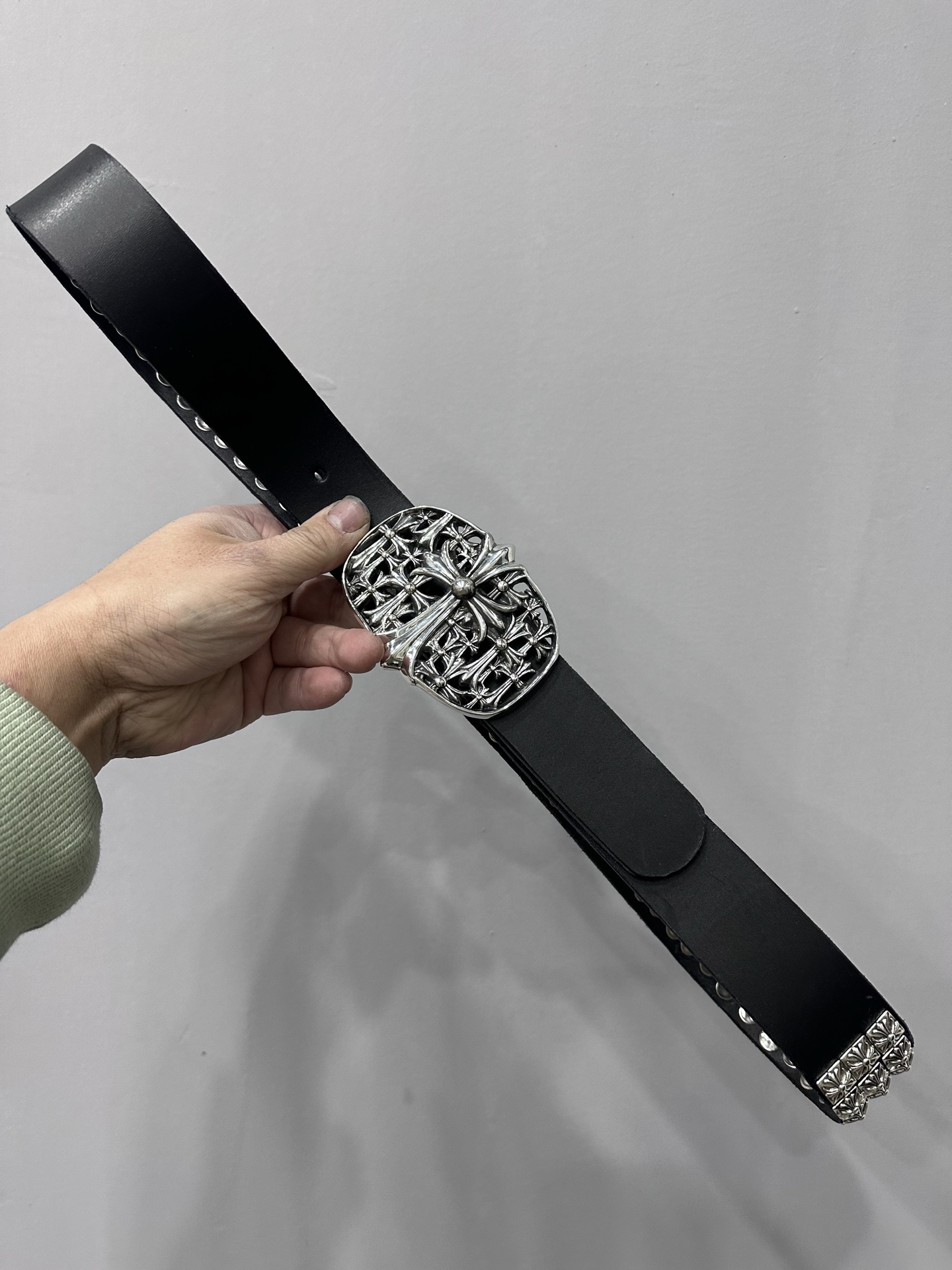 クロムハーツ スクエアスタッズ スタッズ レザーベルト 詳細画像 1