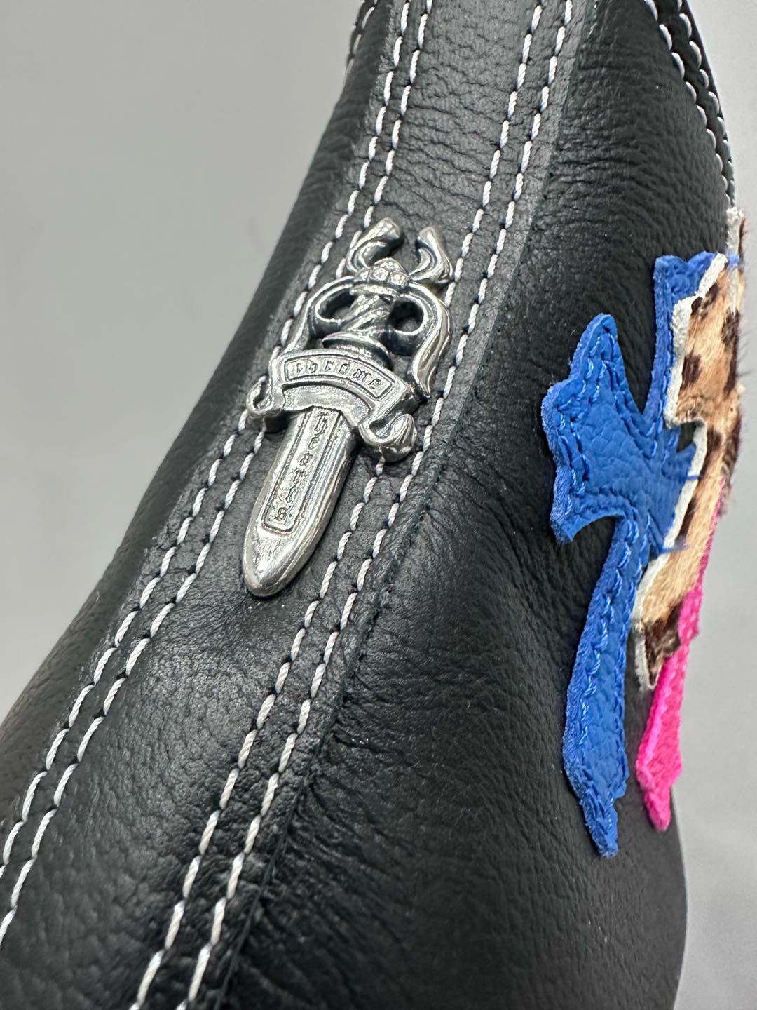 クロムハーツ x Converse 132170C レザー Patch ハイトップ スニーカー マルチカラー 画像 4