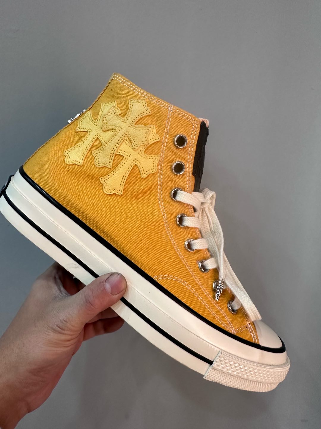 クロムハーツ x コンバース クロス レザーパッチ 1970s High Top スニーカー 詳細画像 1
